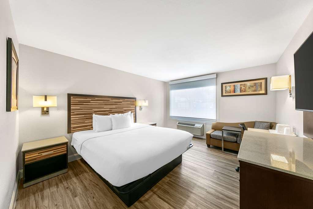 Quality Inn & Suites Sacramento Quarto foto